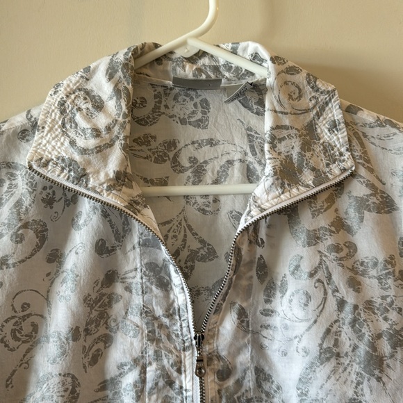 Chico's Lightweight Cotton Zip Jacket - Picture 4 of 10